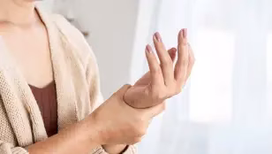A artrite reumatóide pode afetar os olhos e a sua saúde visual? A artrite reumatóide pode afetar os olhos e a sua saúde visual?