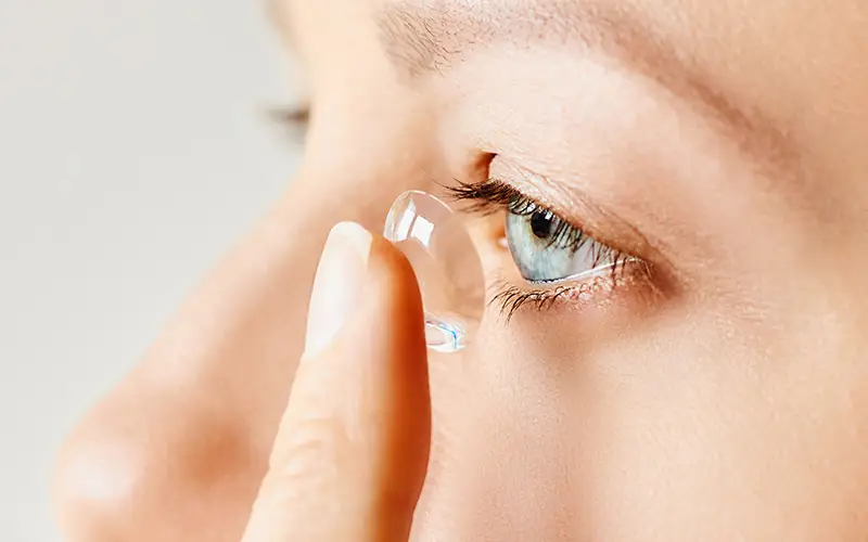 Quem pode usar lentes de contacto?